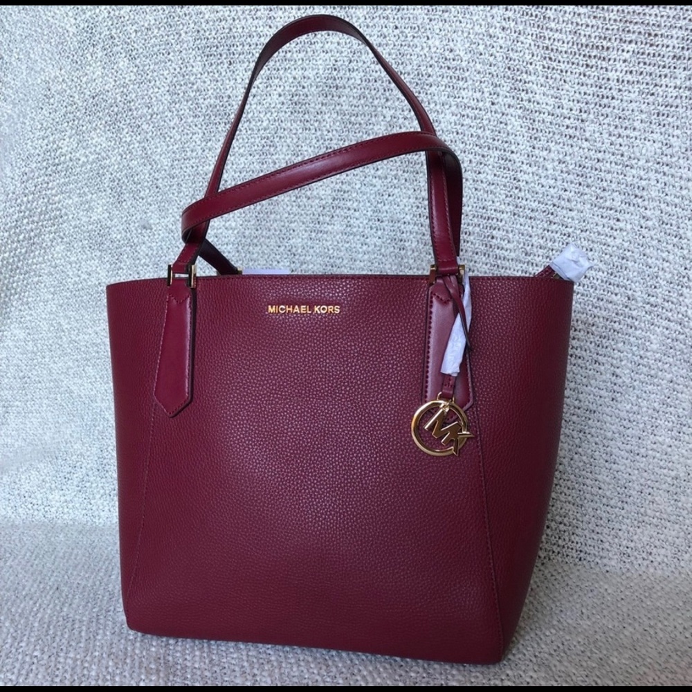 Michael Kors Tote